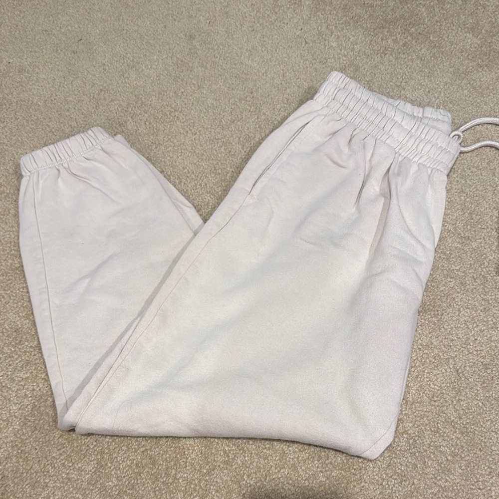Garage White Sweatpants with Elastic Waistband and Tapered Fit
